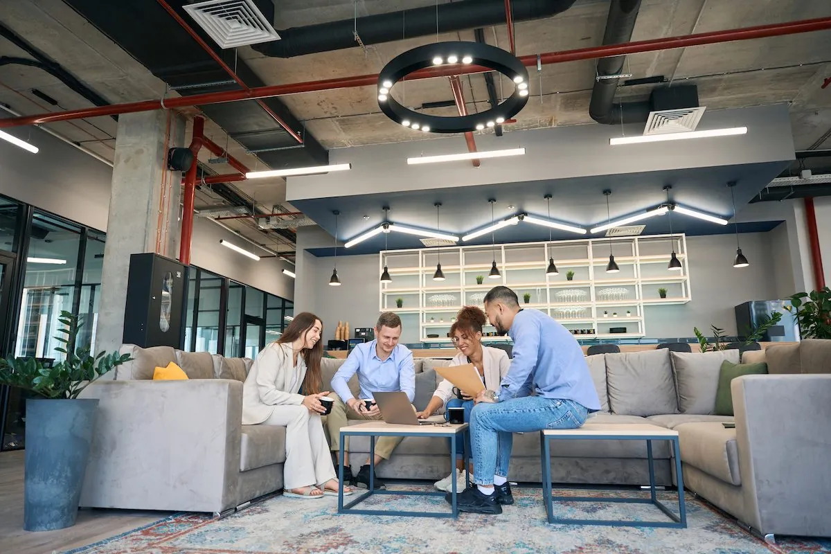 7 Benefits of Working at a Coworking Space